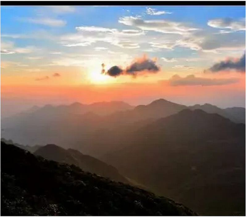 日觀林海，夜沐湯泉，帶你去第二西雙版納看一看，莽山自駕2日游